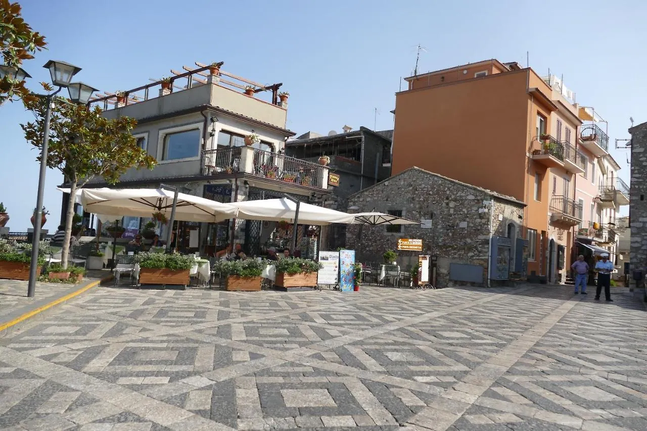Holiday home Nel Centro Storico A Casitta Da Mola Villa Castelmola